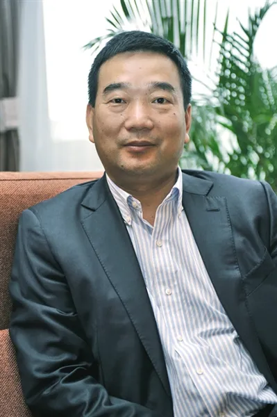 吴长鸿：小齿轮转动大市场
