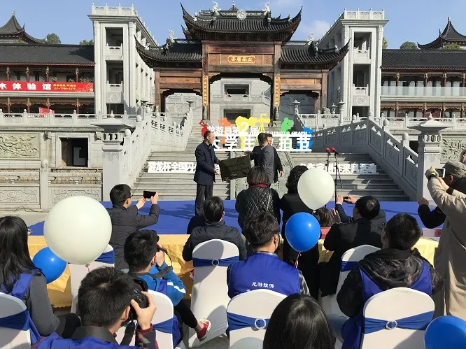 用镜头和文字诠释印象龙游