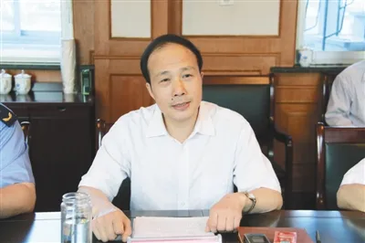 不甘于岁月荒废在“茶水”间