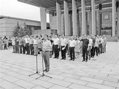 浙江省科技厅赴南湖开展主题党日活动